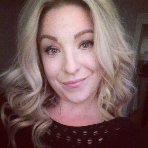 Meet your Posher, Katelyn